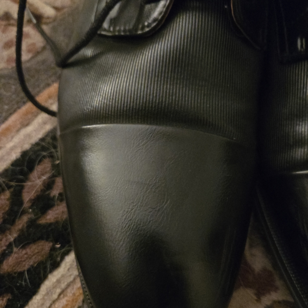 Black Leather Men's Oxfords - Picture 3 of 4